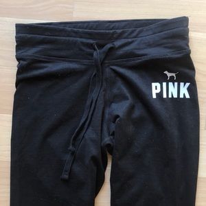 Victoria’s Secret pink campus leggings